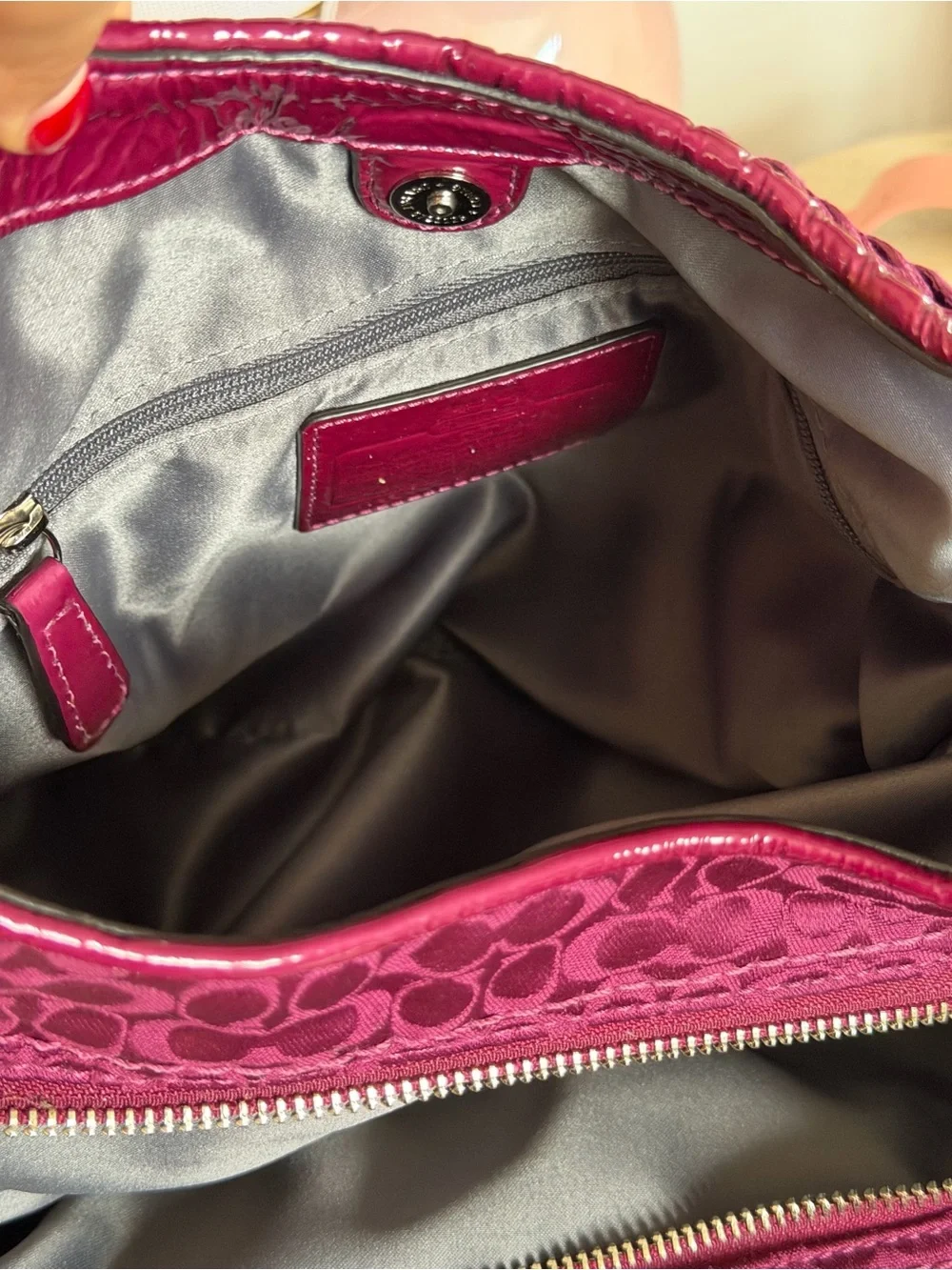 2000’s Vintage Madison Maggie pleated berry coach bag